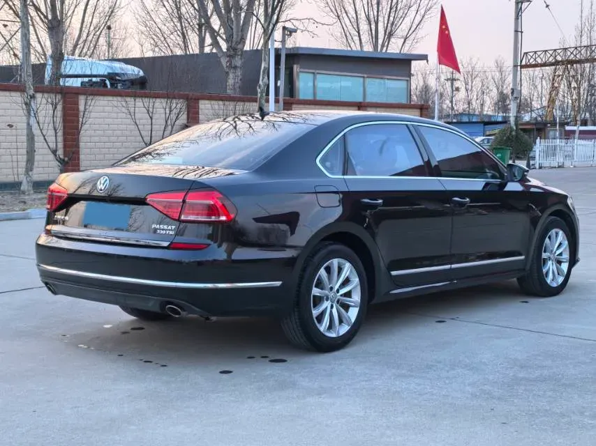 2017 Volkswagen Passat 1.8T 180HP L4 7DCT,autocango,china used car exporter,china ev exporter,chinese used car exporter,chinese used ev exporter