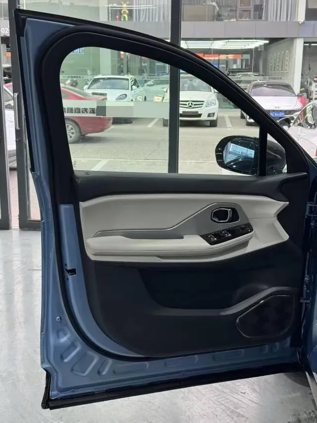 2018 NIO ES8 BEV 70KWH,autocango,china used car exporter,china ev exporter,chinese used car exporter,chinese used ev exporter