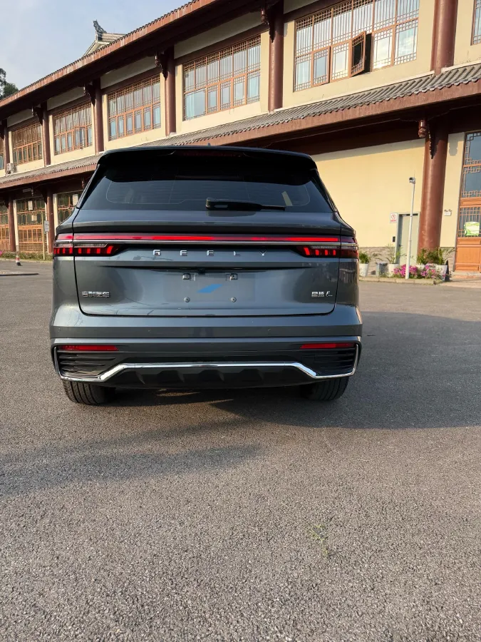 2021 Geely Monjaro 2.0T 218HP L4 7DCT,autocango,china used car exporter,china ev exporter,chinese used car exporter,chinese used ev exporter