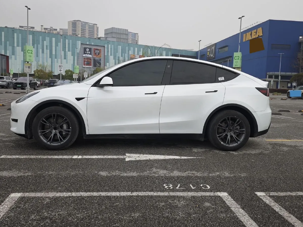 2024 Iveco OuSheng BEV 77.28KWH,autocango,china used car exporter,china ev exporter,chinese used car exporter,chinese used ev exporter