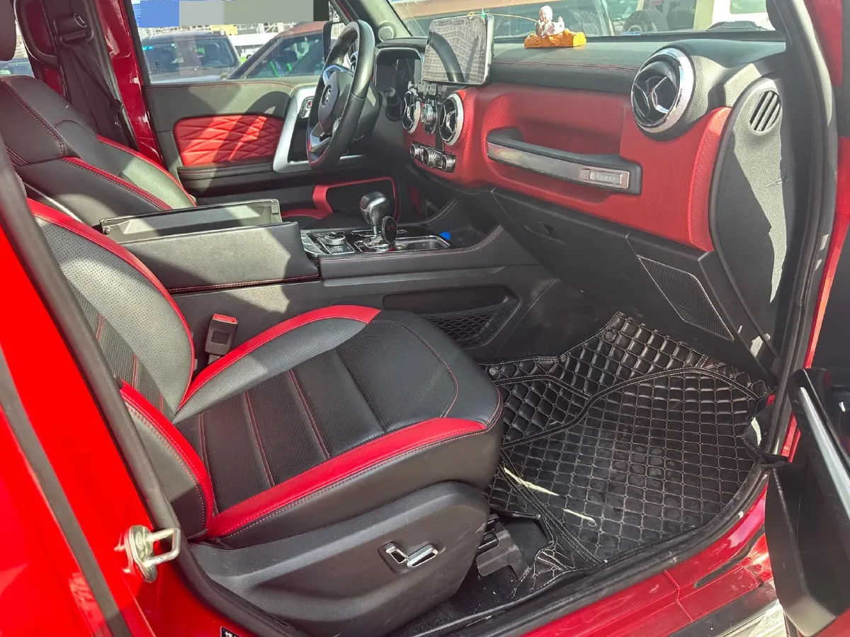 2018 Beijing BJ40 2.3T 250HP L4 6AT,autocango,china used car exporter,china ev exporter,chinese used car exporter,chinese used ev exporter