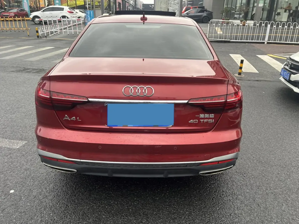 2020 Audi A4L 2.0T 190HP L4 7DCT,autocango,china used car exporter,china ev exporter,chinese used car exporter,chinese used ev exporter