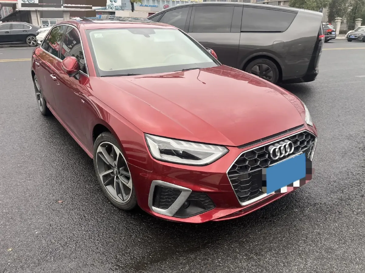 2020 Audi A4L 2.0T 190HP L4 7DCT,autocango,china used car exporter,china ev exporter,chinese used car exporter,chinese used ev exporter