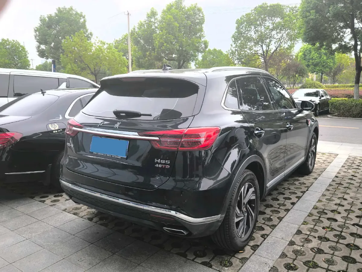 2022 HongQi HS5 2.0T 224HP L4 6AT,autocango,china used car exporter,china ev exporter,chinese used car exporter,chinese used ev exporter