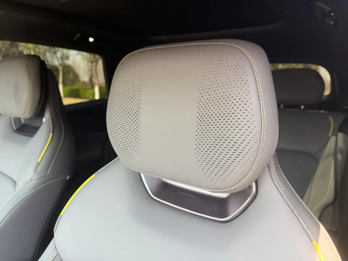 2023 LYNK&CO 08 EM-P 1.5T 163HP L4 3DHT PHEV 21.2KWH,autocango,china used car exporter,china ev exporter,chinese used car exporter,chinese used ev exporter