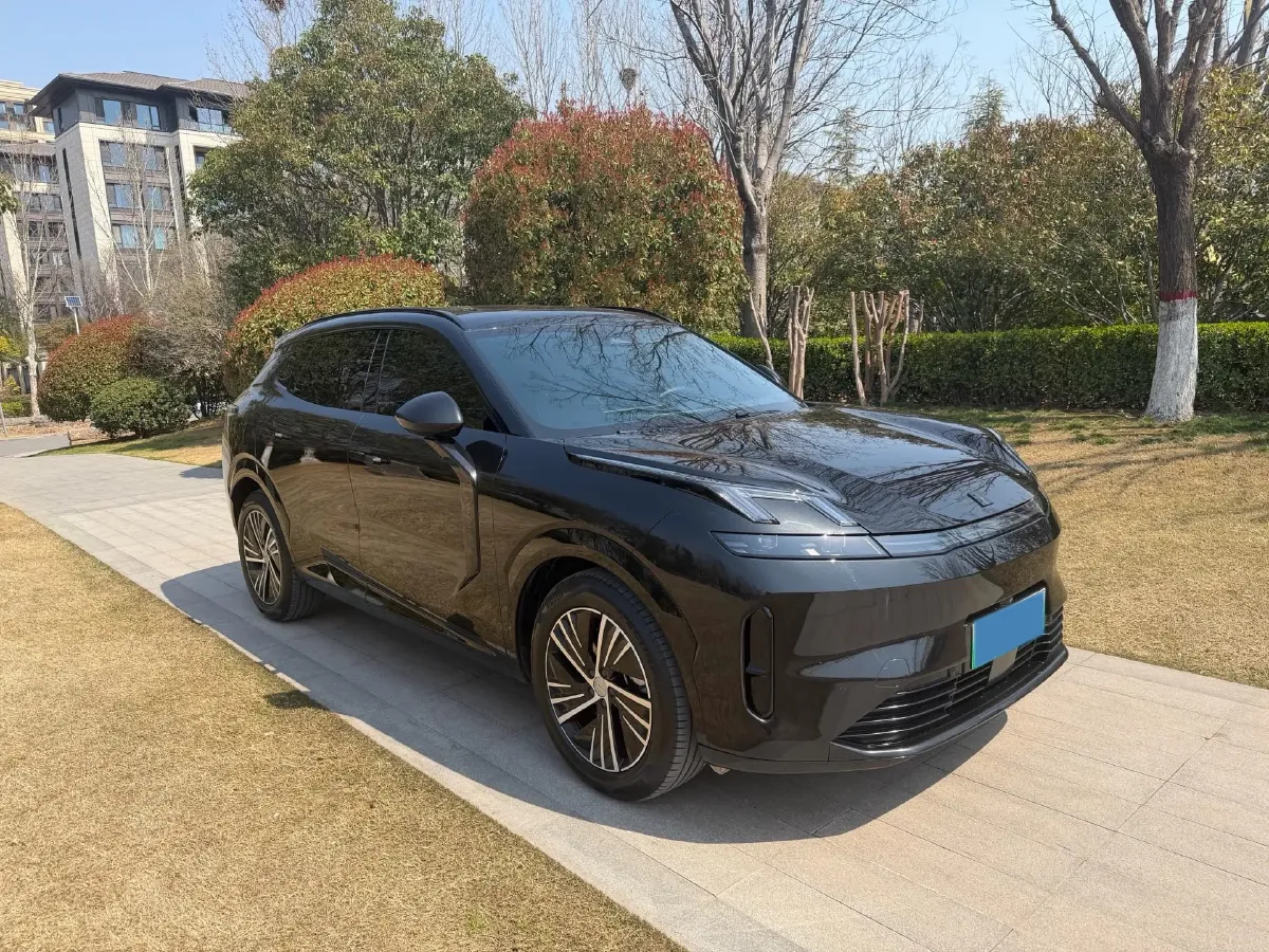 2023 LYNK&CO 08 EM-P 1.5T 163HP L4 3DHT PHEV 21.2KWH,autocango,china used car exporter,china ev exporter,chinese used car exporter,chinese used ev exporter