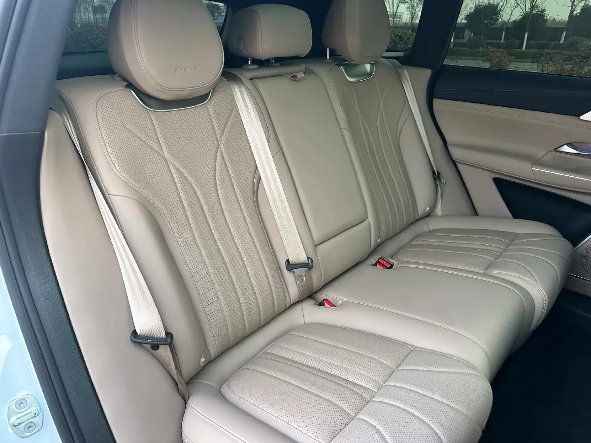 2025 Xpeng G9 BEV 79KWH,autocango,china used car exporter,china ev exporter,chinese used car exporter,chinese used ev exporter