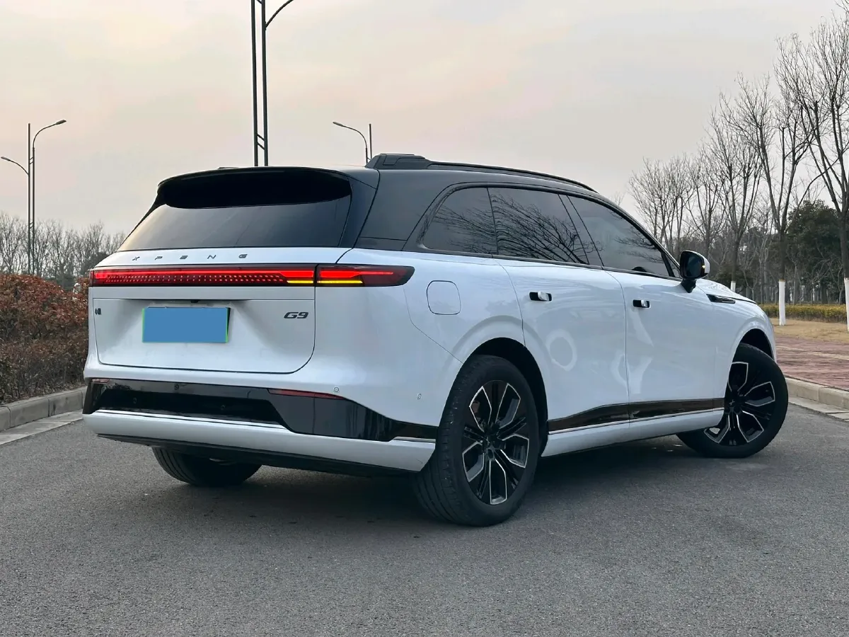 2025 Xpeng G9 BEV 79KWH,autocango,china used car exporter,china ev exporter,chinese used car exporter,chinese used ev exporter