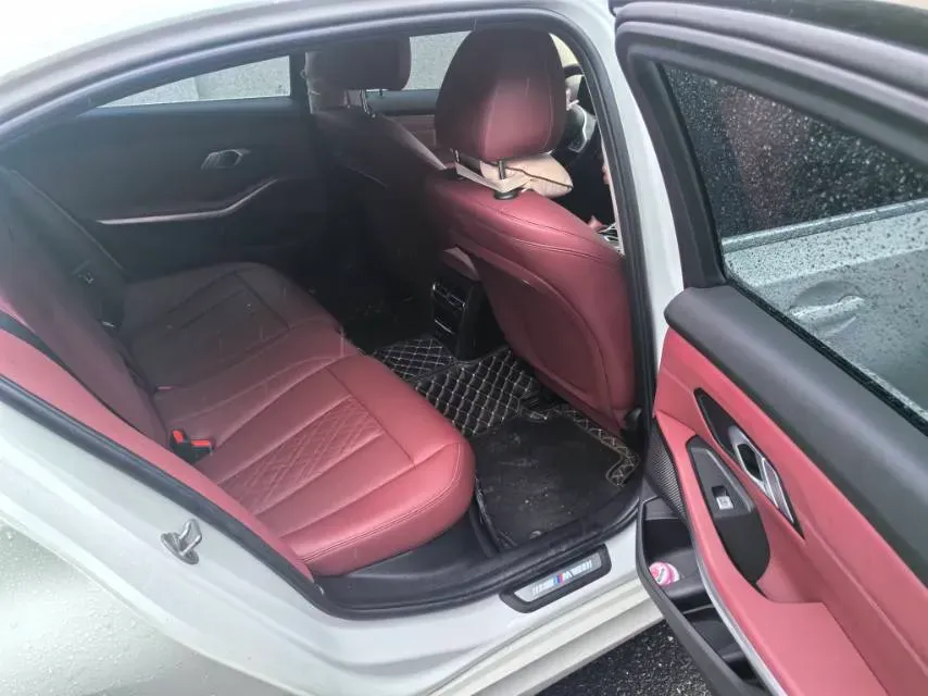 2023 BMW 3 Series 2.0T 156HP L4 8AT,autocango,china used car exporter,china ev exporter,chinese used car exporter,chinese used ev exporter