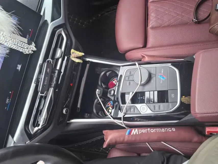 2023 BMW 3 Series 2.0T 156HP L4 8AT,autocango,china used car exporter,china ev exporter,chinese used car exporter,chinese used ev exporter