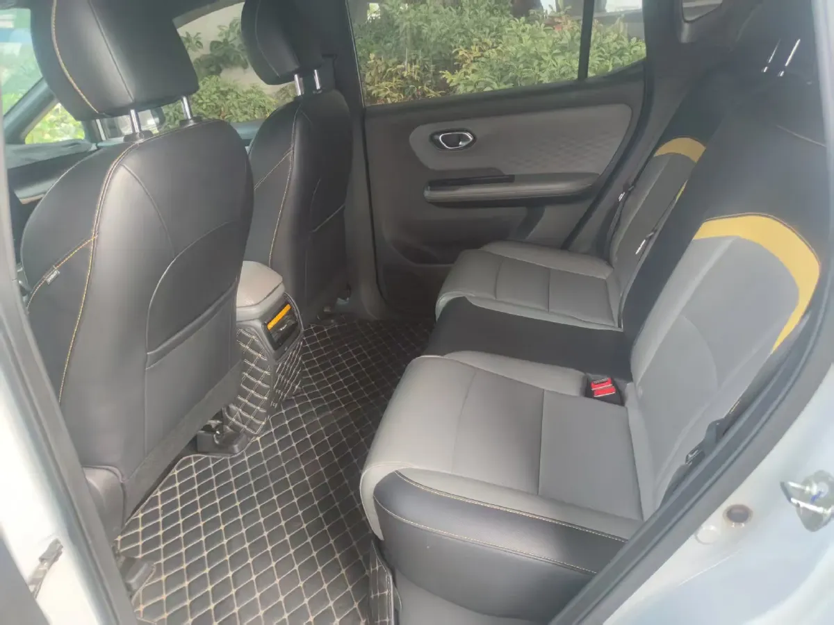 2022 Geely Okavango 1.8T 184HP L4 7DCT,autocango,china used car exporter,china ev exporter,chinese used car exporter,chinese used ev exporter