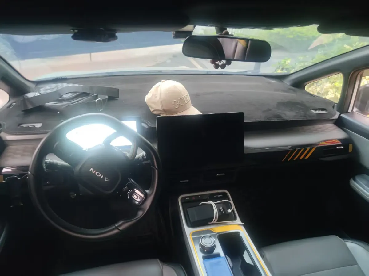 2022 Geely Okavango 1.8T 184HP L4 7DCT,autocango,china used car exporter,china ev exporter,chinese used car exporter,chinese used ev exporter