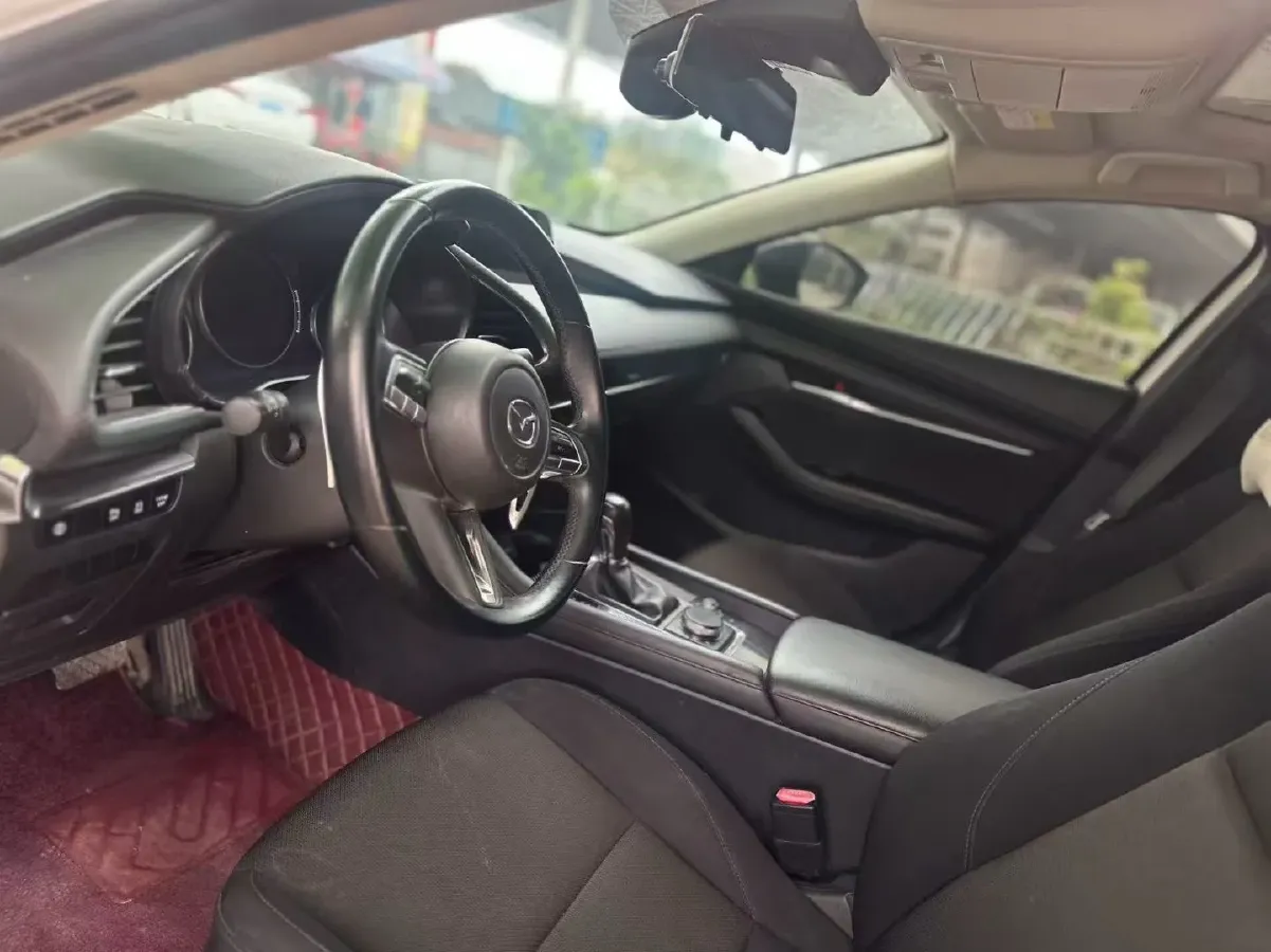 2022 Mazda 3 Axela 2.0L 158HP L4 6AT,autocango,china used car exporter,china ev exporter,chinese used car exporter,chinese used ev exporter