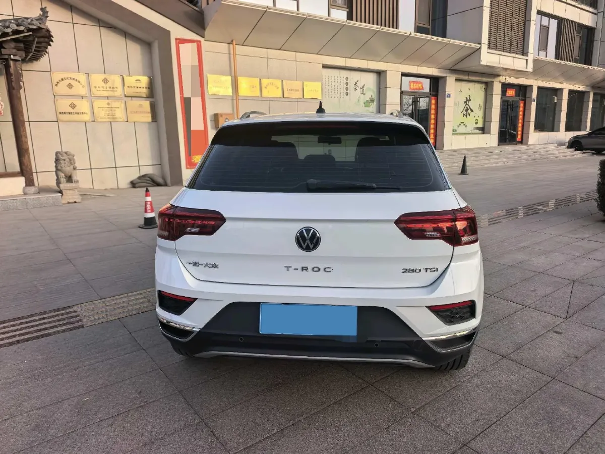 2022 Volkswagen T-Roc 1.4T 150HP L4 7DCT,autocango,china used car exporter,china ev exporter,chinese used car exporter,chinese used ev exporter