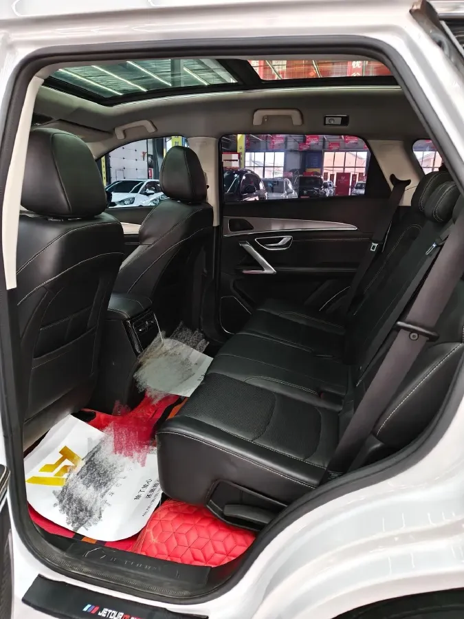 2021 Jetour X70 Plus 1.5T 156HP L4 6MT,autocango,china used car exporter,china ev exporter,chinese used car exporter,chinese used ev exporter