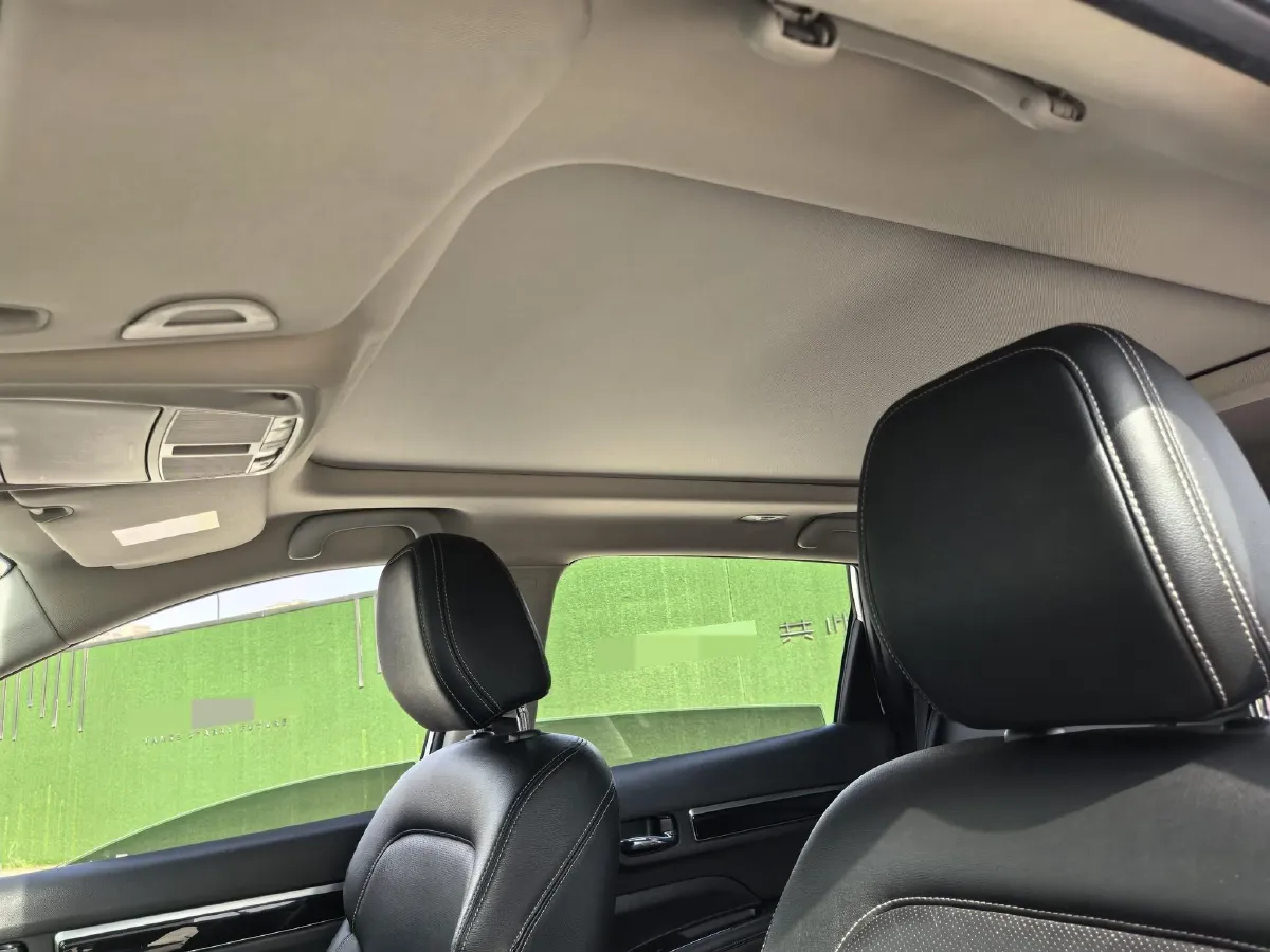 2018 Renault Koleos 2.5L 186HP L4 CVT,autocango,china used car exporter,china ev exporter,chinese used car exporter,chinese used ev exporter