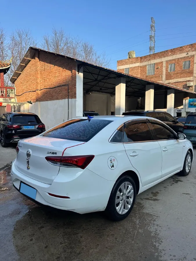 2021 Buick Excelle 1.5L 113HP L4 6AT,autocango,china used car exporter,china ev exporter,chinese used car exporter,chinese used ev exporter