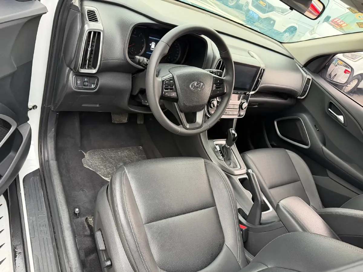 2018 Hyundai ix35 2.0L 160HP L4 6AT,autocango,china used car exporter,china ev exporter,chinese used car exporter,chinese used ev exporter