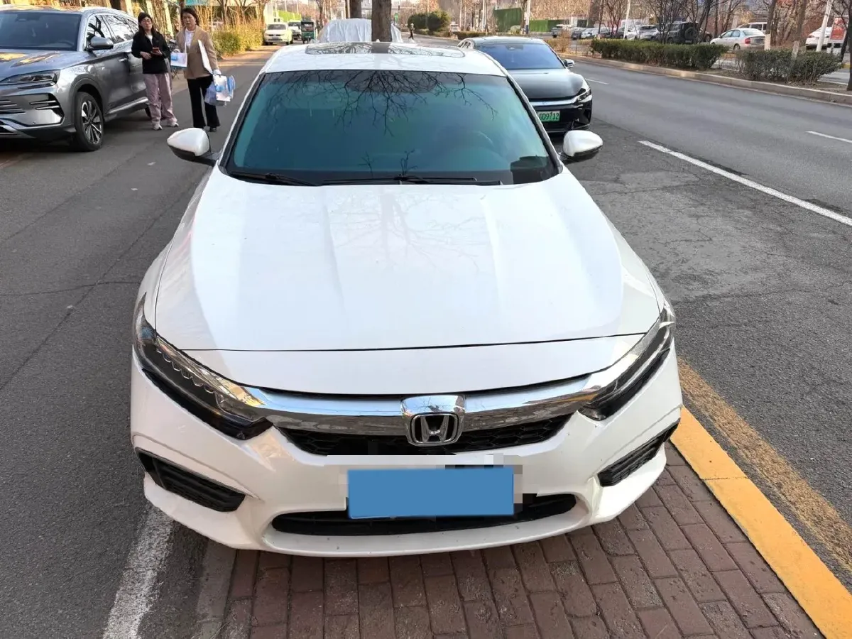 2019 Honda Inspire 1.5T 194HP L4 CVT,autocango,china used car exporter,china ev exporter,chinese used car exporter,chinese used ev exporter