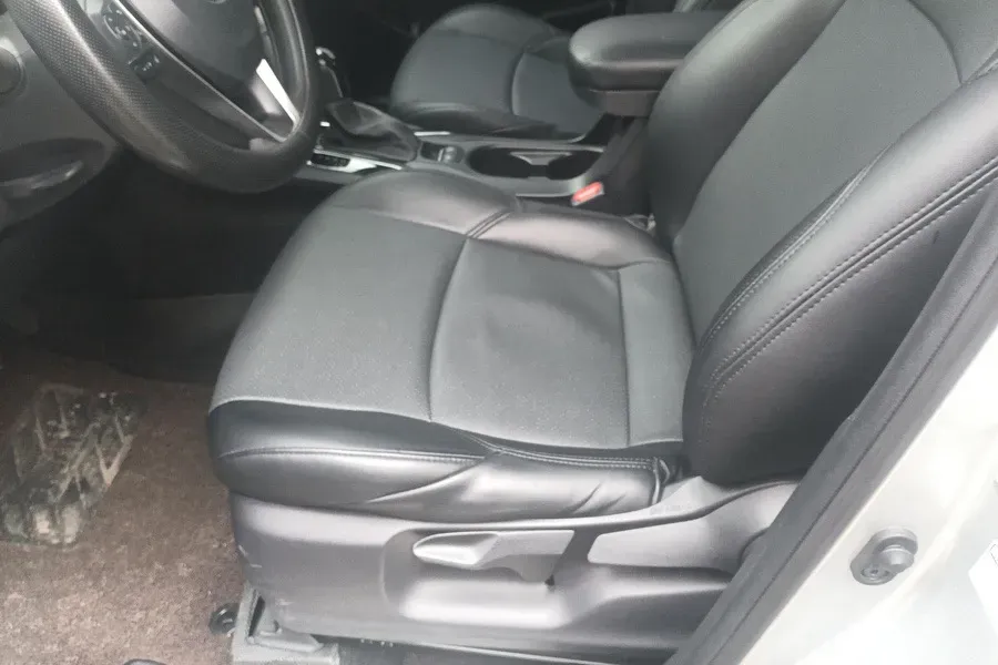 2022 Toyota Frontlander 2.0L 171HP L4 CVT,autocango,china used car exporter,china ev exporter,chinese used car exporter,chinese used ev exporter