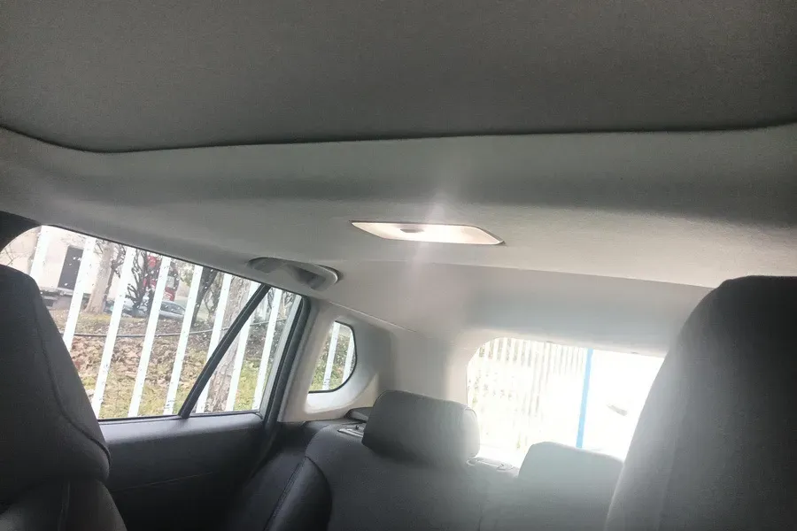 2022 Toyota Frontlander 2.0L 171HP L4 CVT,autocango,china used car exporter,china ev exporter,chinese used car exporter,chinese used ev exporter