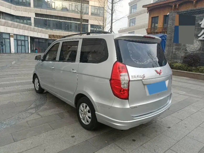 2016 WuLing HongGuang 1.5L 112HP L4 5MT,autocango,china used car exporter,china ev exporter,chinese used car exporter,chinese used ev exporter