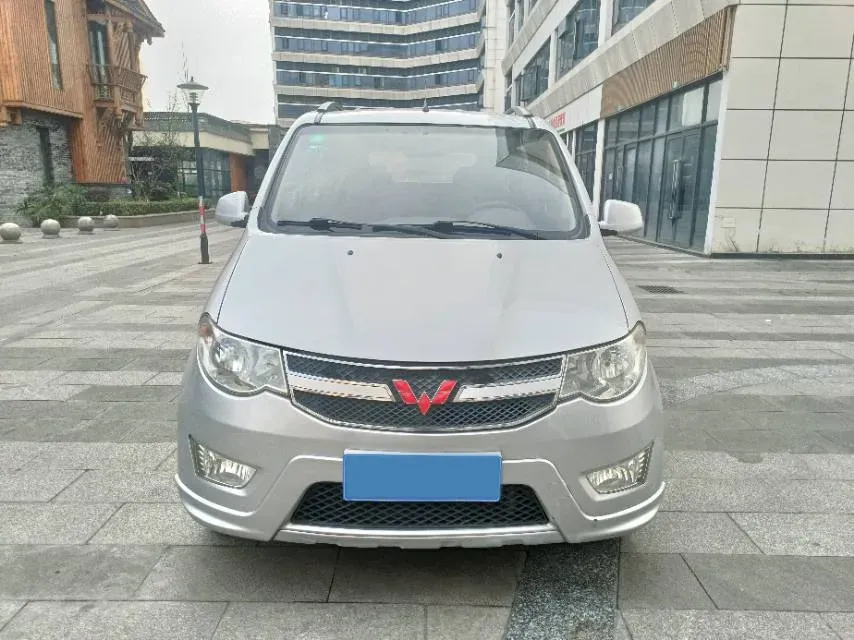 2016 WuLing HongGuang 1.5L 112HP L4 5MT,autocango,china used car exporter,china ev exporter,chinese used car exporter,chinese used ev exporter