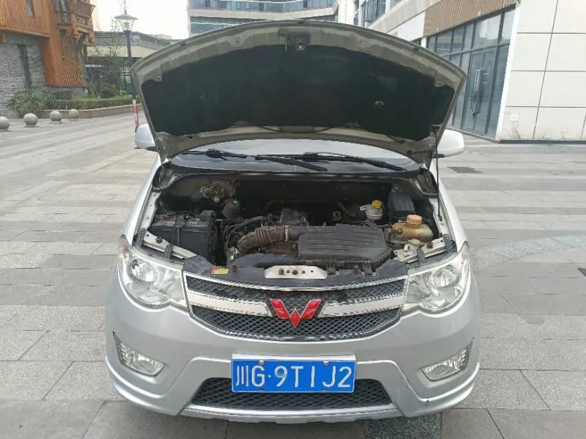 2016 WuLing HongGuang 1.5L 112HP L4 5MT,autocango,china used car exporter,china ev exporter,chinese used car exporter,chinese used ev exporter