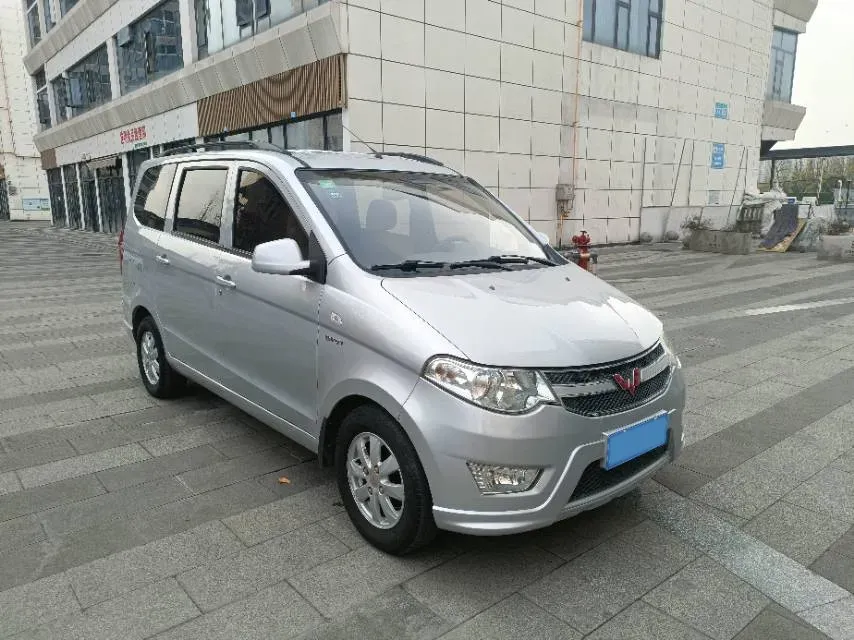 2016 WuLing HongGuang 1.5L 112HP L4 5MT,autocango,china used car exporter,china ev exporter,chinese used car exporter,chinese used ev exporter