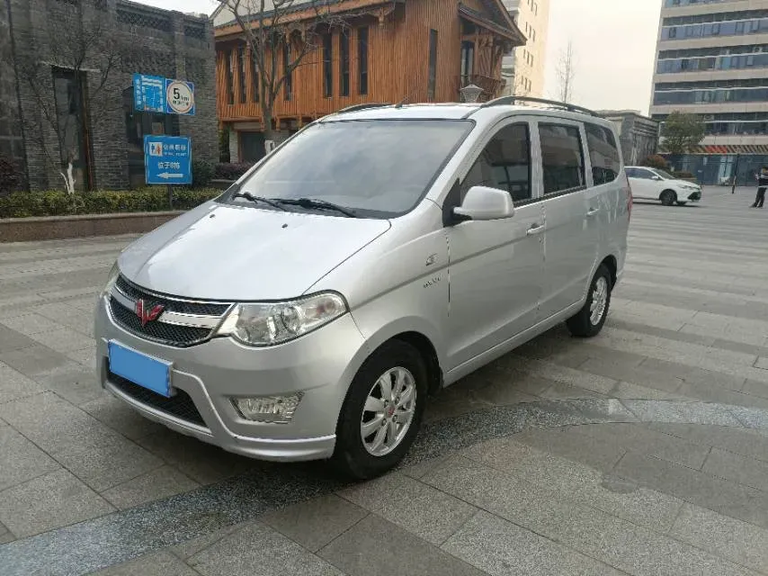 2016 WuLing HongGuang 1.5L 112HP L4 5MT,autocango,china used car exporter,china ev exporter,chinese used car exporter,chinese used ev exporter