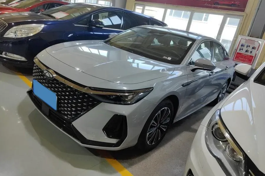 2024 Fulwin FulwinA8 1.5T 156HP L4 1DHT PHEV 18.3KWH,autocango,china used car exporter,china ev exporter,chinese used car exporter,chinese used ev exporter
