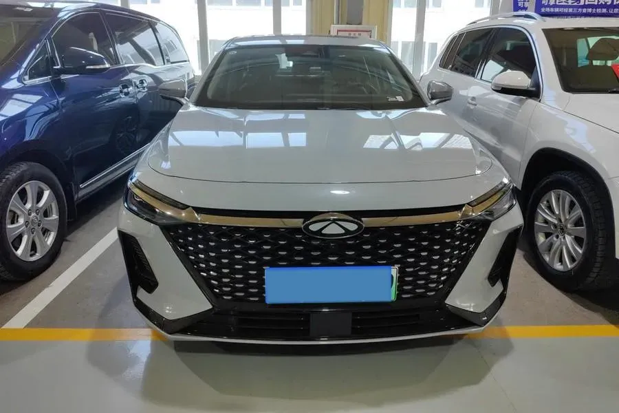 2024 Fulwin FulwinA8 1.5T 156HP L4 1DHT PHEV 18.3KWH,autocango,china used car exporter,china ev exporter,chinese used car exporter,chinese used ev exporter