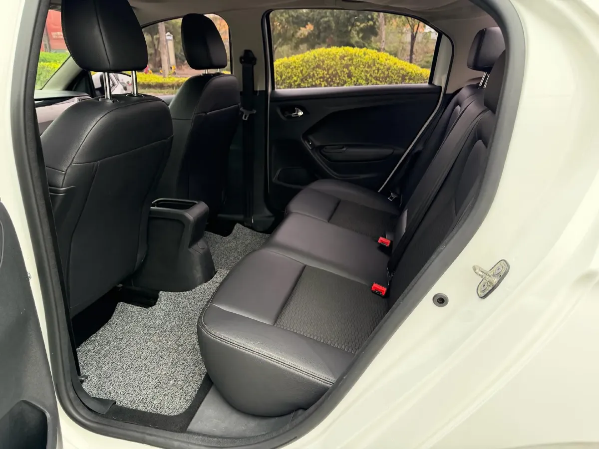 2016 Peugeot 301 1.6L 117HP L4 5MT,autocango,china used car exporter,china ev exporter,chinese used car exporter,chinese used ev exporter