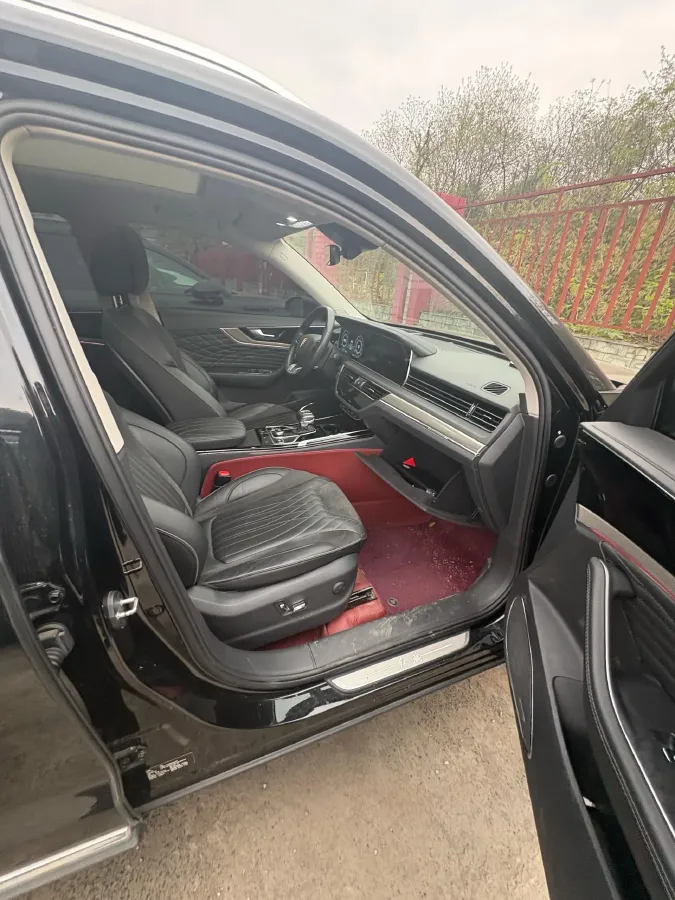 2022 HongQi HS5 2.0T 224HP L4 6AT,autocango,china used car exporter,china ev exporter,chinese used car exporter,chinese used ev exporter