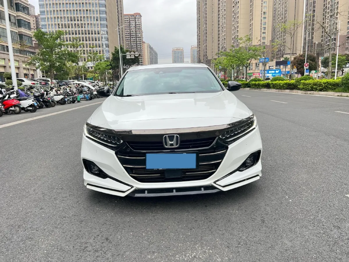 2022 Honda Accord 1.5T 194HP L4 CVT,autocango,china used car exporter,china ev exporter,chinese used car exporter,chinese used ev exporter
