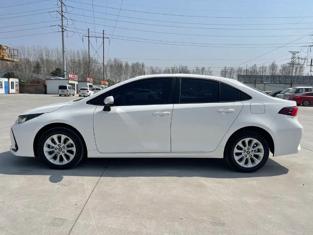 2021 Toyota Corolla 1.2T 116HP L4 CVT,autocango,china used car exporter,china ev exporter,chinese used car exporter,chinese used ev exporter