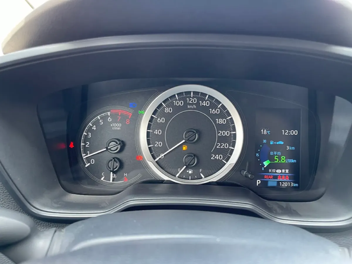 2021 Toyota Corolla 1.2T 116HP L4 CVT,autocango,china used car exporter,china ev exporter,chinese used car exporter,chinese used ev exporter