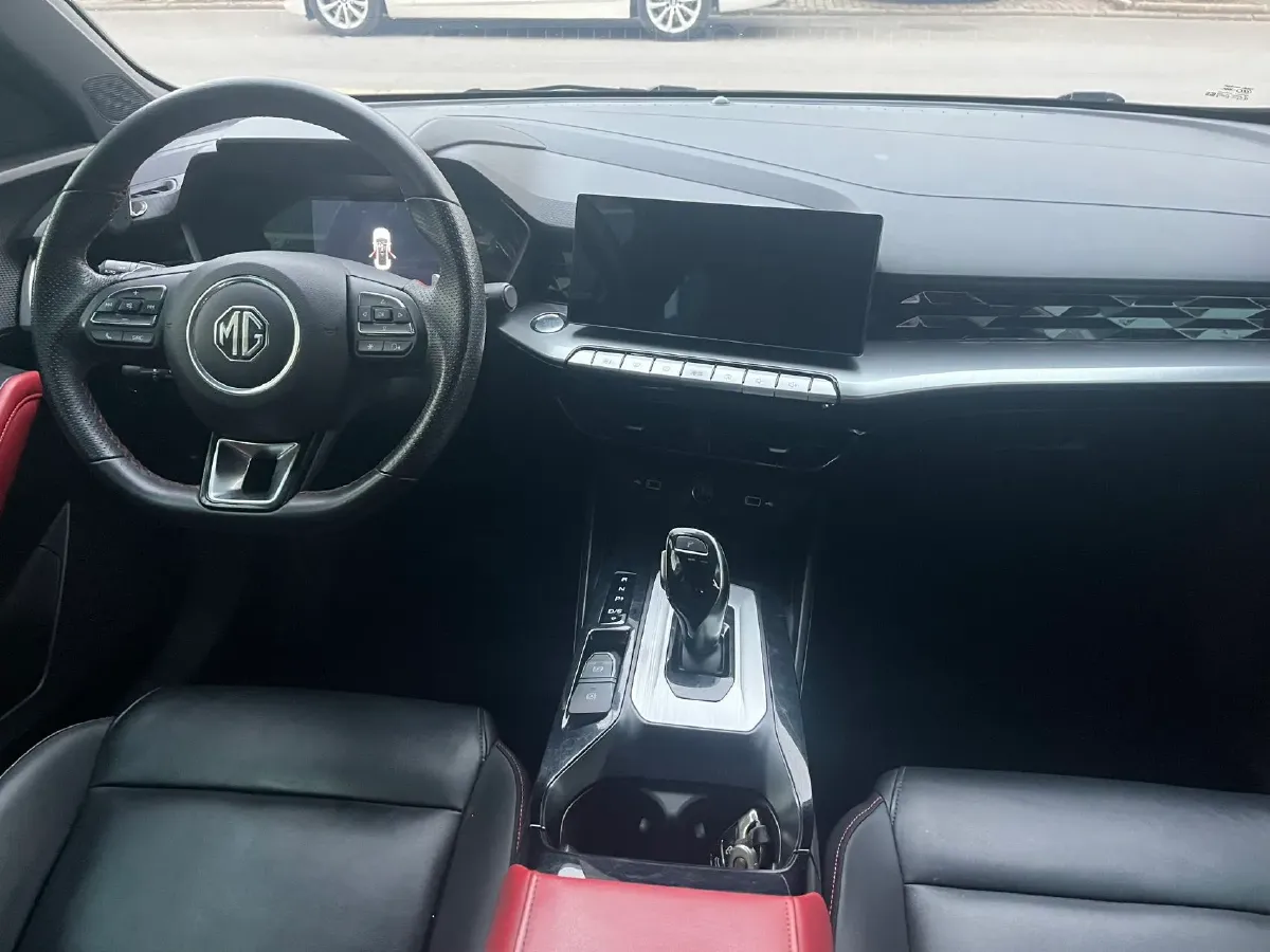 2021 MG 5 1.5T 173HP L4 7DCT,autocango,china used car exporter,china ev exporter,chinese used car exporter,chinese used ev exporter