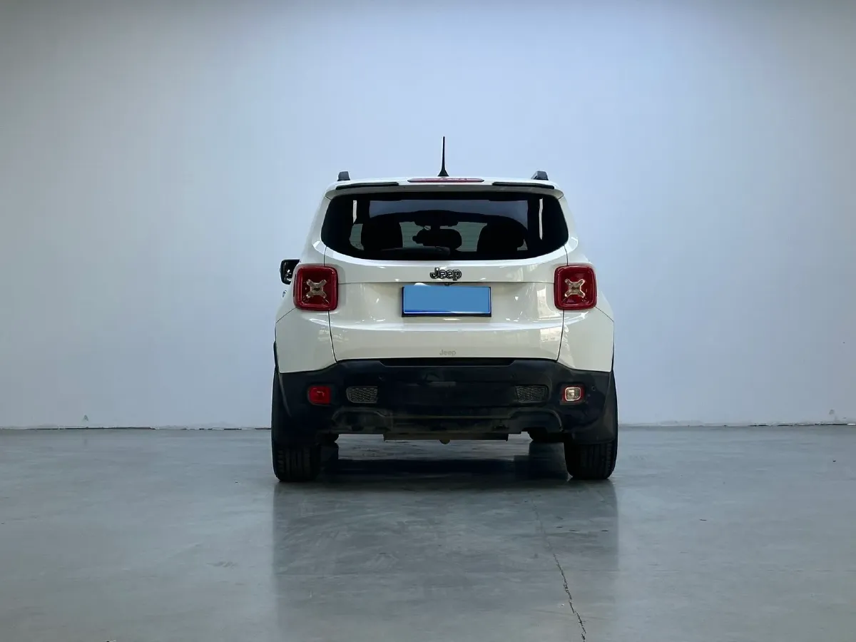 2018 Jeep Renegade 1.4T 150HP L4 7DCT,autocango,china used car exporter,china ev exporter,chinese used car exporter,chinese used ev exporter