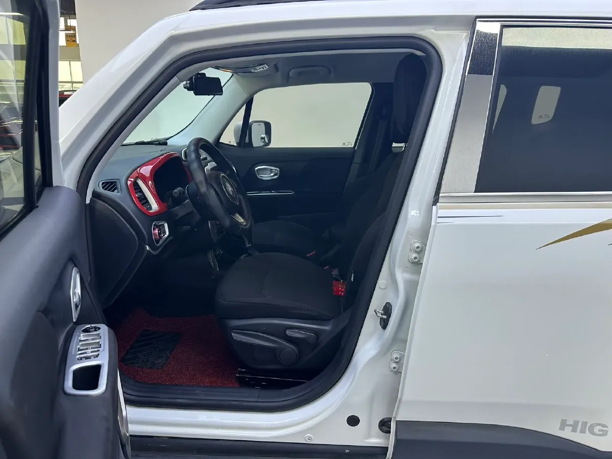 2018 Jeep Renegade 1.4T 150HP L4 7DCT,autocango,china used car exporter,china ev exporter,chinese used car exporter,chinese used ev exporter