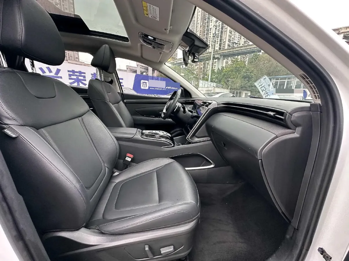 2021 Hyundai Tucson 1.5T 200HP L4 7DCT,autocango,china used car exporter,china ev exporter,chinese used car exporter,chinese used ev exporter