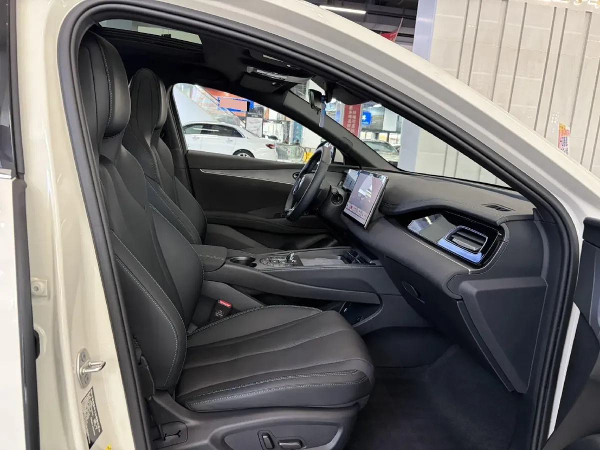 2025 BYD Seal 06 1.5L 101HP L4 E-CVT PHEV 15.87KWH,autocango,china used car exporter,china ev exporter,chinese used car exporter,chinese used ev exporter