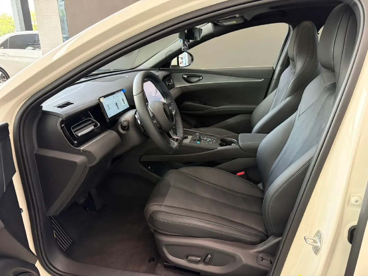 2025 BYD Seal 06 1.5L 101HP L4 E-CVT PHEV 15.87KWH,autocango,china used car exporter,china ev exporter,chinese used car exporter,chinese used ev exporter