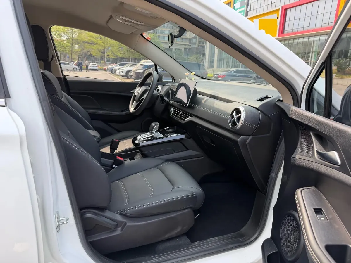 2019 BYD Yuan BEV 53.22KWH,autocango,china used car exporter,china ev exporter,chinese used car exporter,chinese used ev exporter