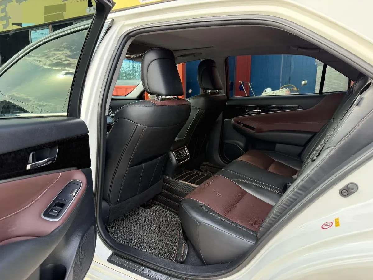 2018 Toyota Highlander 2.0T 220HP L4 6AT,autocango,china used car exporter,china ev exporter,chinese used car exporter,chinese used ev exporter