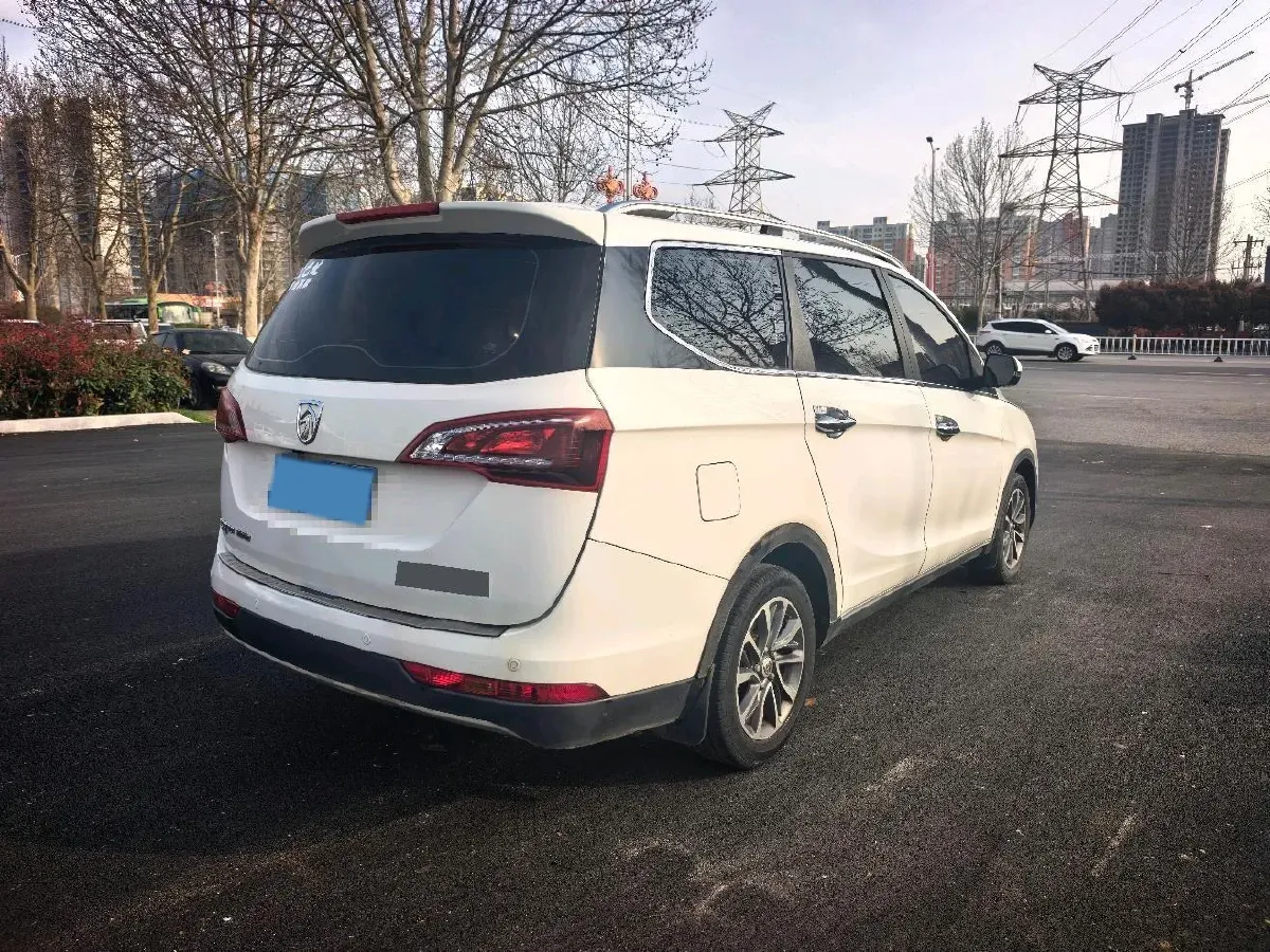 2019 BaoJun 730 1.5T 147HP L4 CVT,autocango,china used car exporter,china ev exporter,chinese used car exporter,chinese used ev exporter