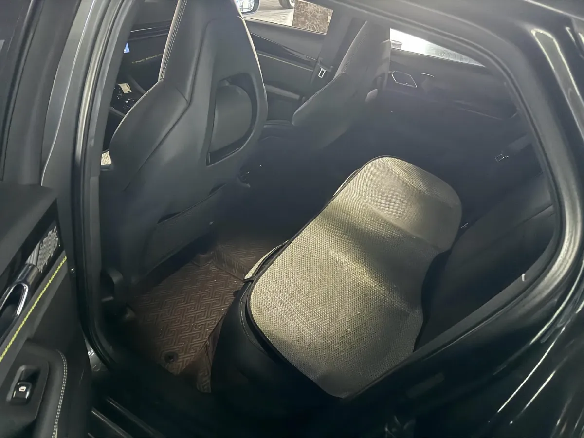 2023 LYNK&CO 03 2.0T 254HP L4 7DCT,autocango,china used car exporter,china ev exporter,chinese used car exporter,chinese used ev exporter