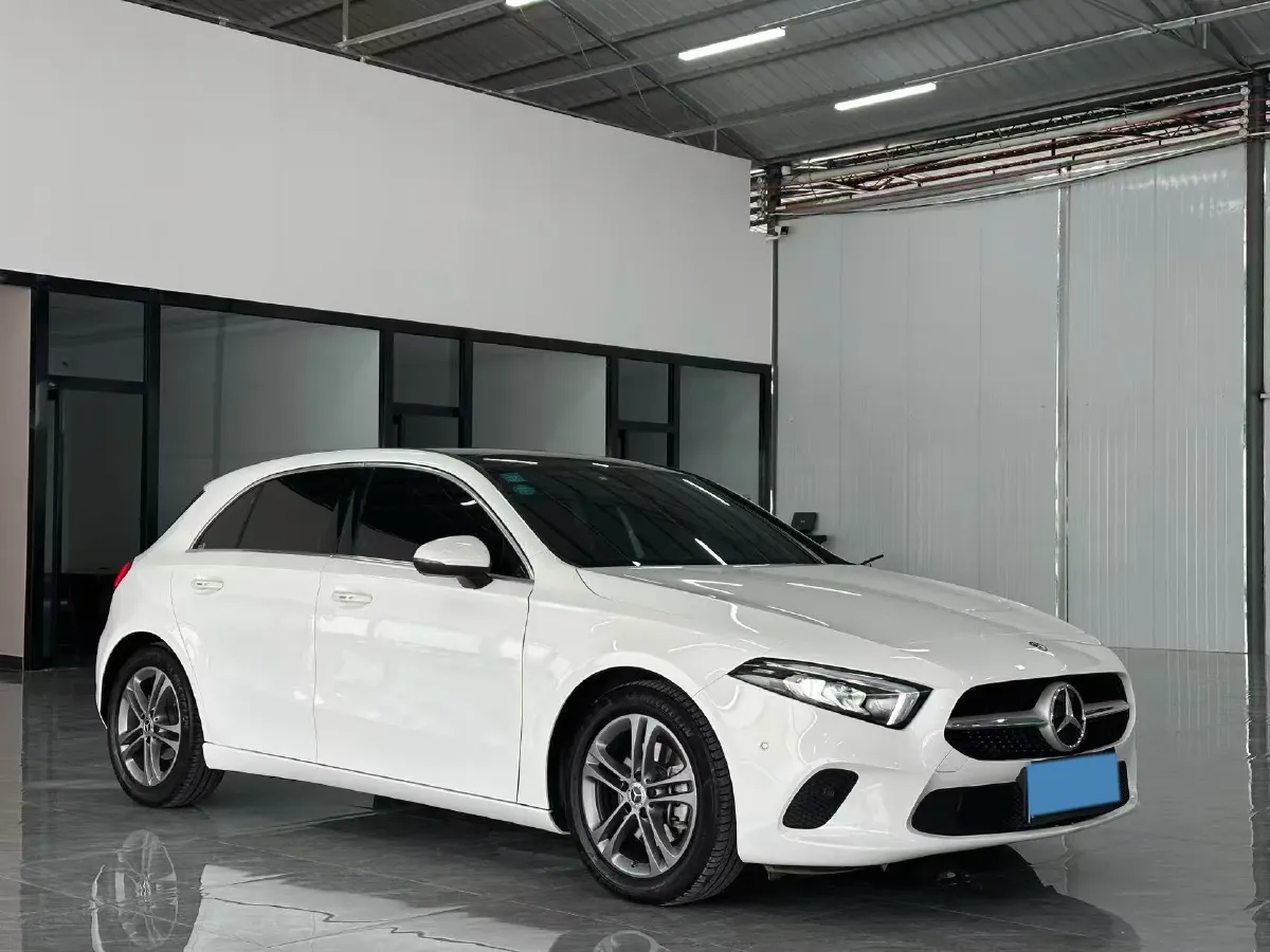 2019 Mercedes-Benz A Class 1.3T 163HP L4 7DCT,autocango,china used car exporter,china ev exporter,chinese used car exporter,chinese used ev exporter