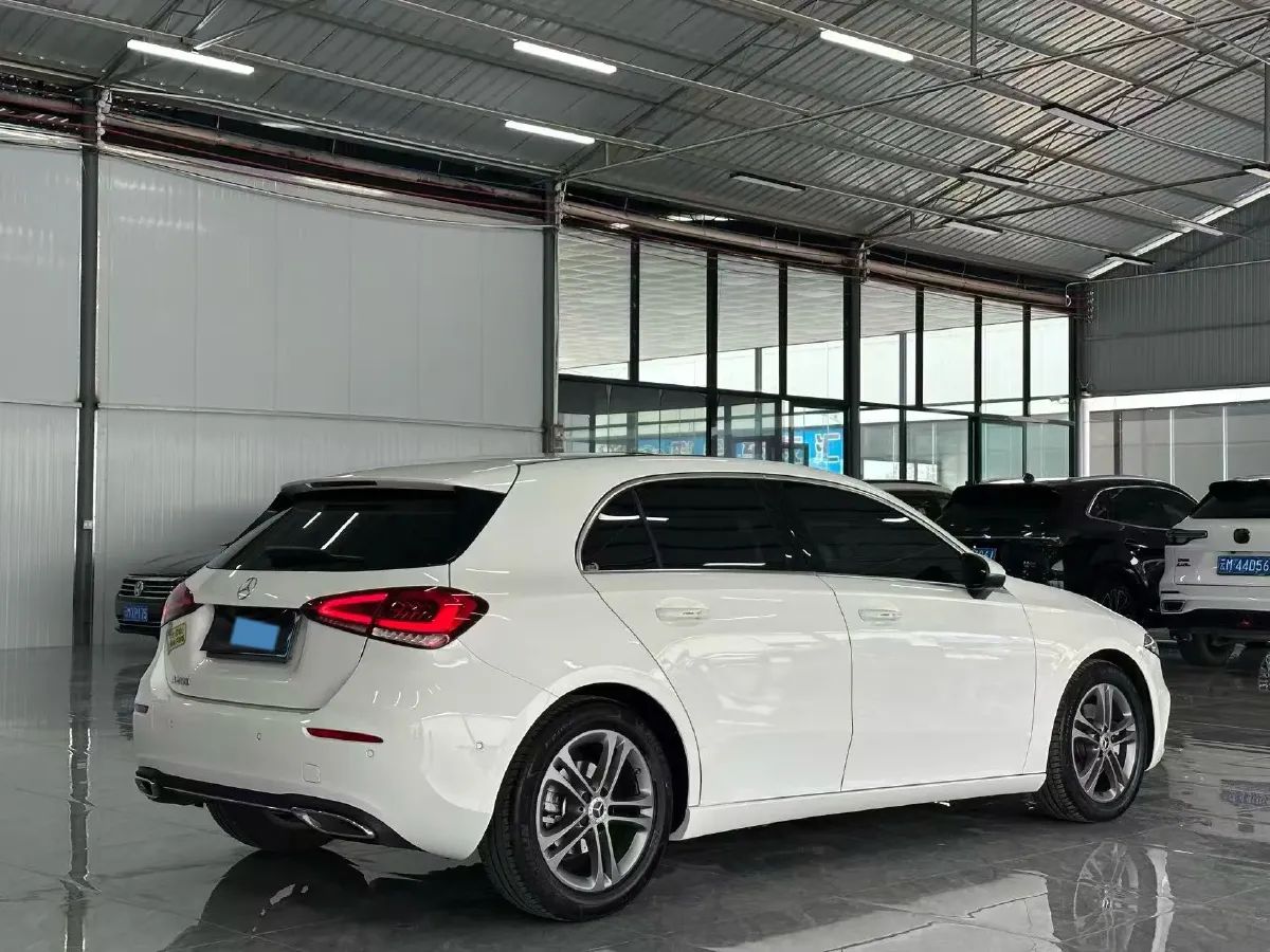 2019 Mercedes-Benz A Class 1.3T 163HP L4 7DCT,autocango,china used car exporter,china ev exporter,chinese used car exporter,chinese used ev exporter