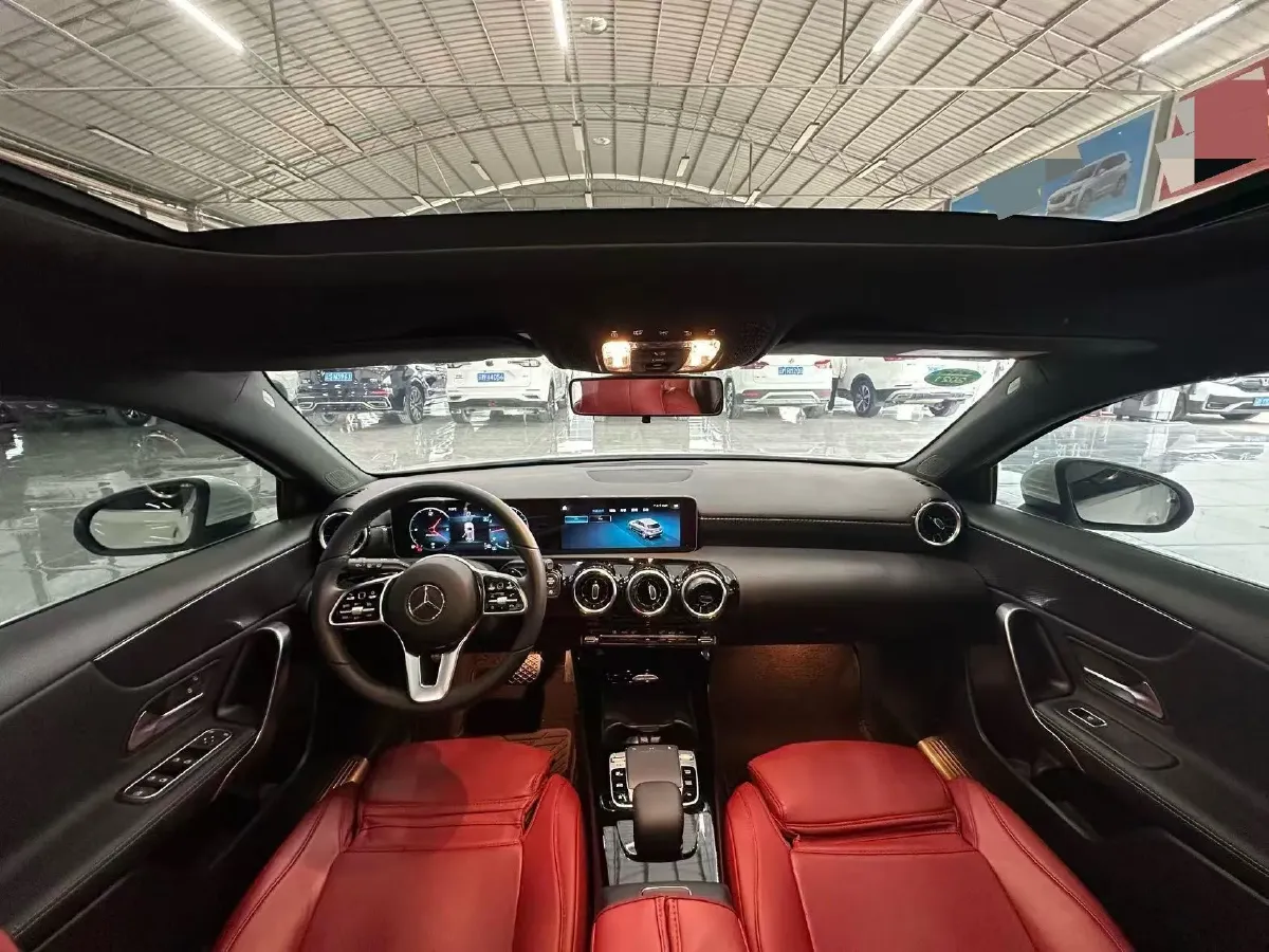 2019 Mercedes-Benz A Class 1.3T 163HP L4 7DCT,autocango,china used car exporter,china ev exporter,chinese used car exporter,chinese used ev exporter